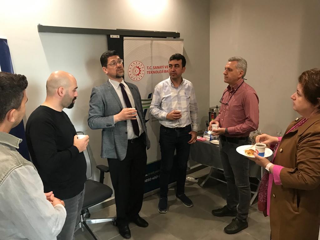 Yöneticiler için Finans ve Ekonomi Eğitimi